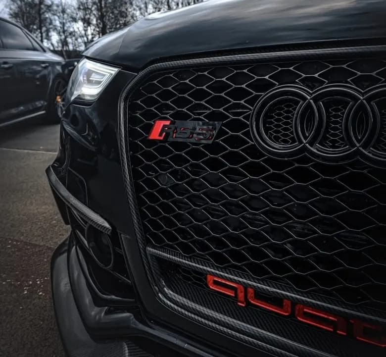 Audi RS5 Badges — Badge Studio